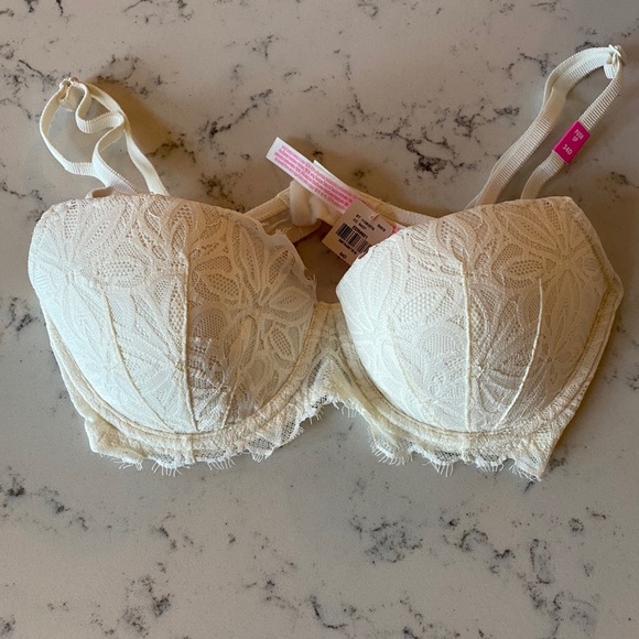 Victoria’s Secret PINK Lace Bra, White - 34D NWT - Picture 2 of 4